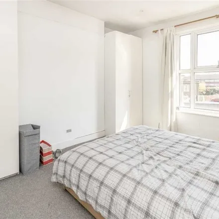 Rent this 2 bed apartment on 25 Charlton Road in Royal Standard, London