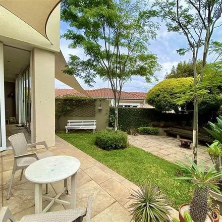 Rent this 4 bed apartment on Lynnwood Road in Lynnwood, Pretoria