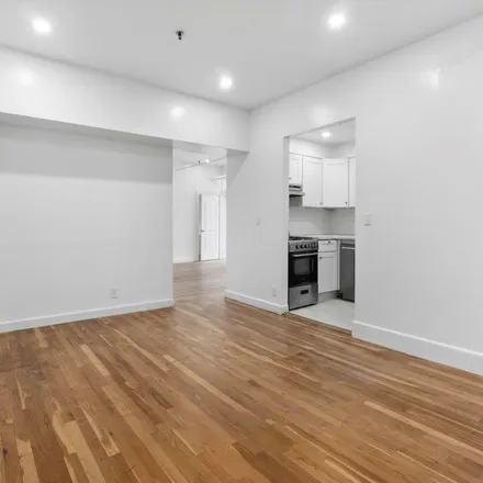Rent this 3 bed apartment on 191 7th Avenue in New York, NY 10011