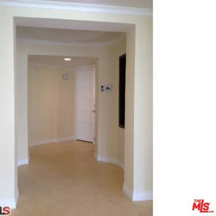 Image 2 - 1531 Camden Avenue, Los Angeles, CA 90025, USA - House for rent