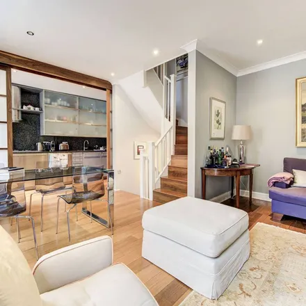 Rent this 3 bed apartment on 17 Coleherne Mews in London, SW10 9AN