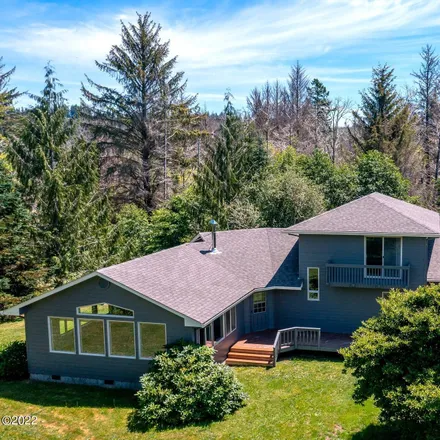 Buy this 4 bed house on 6965 Northeast Highland Road in Lincoln County, OR 97368