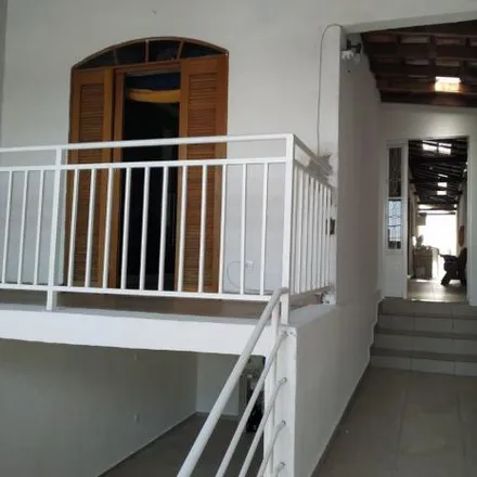 Buy this 2 bed house on Rua Cravinas in Jardim Motorama, São José dos Campos - SP