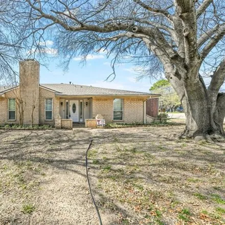 Image 2 - 948 West Ridge Drive, Duncanville, TX 75116, USA - House for sale