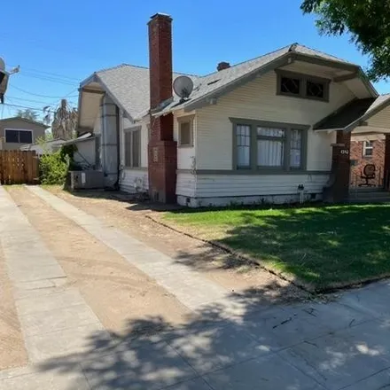 Buy this 2 bed house on 1342 North Ferger Avenue in Fresno, CA 93728