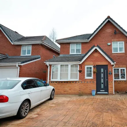 Rent this 4 bed house on Hemfield Close in Hindley, WN2 2DW