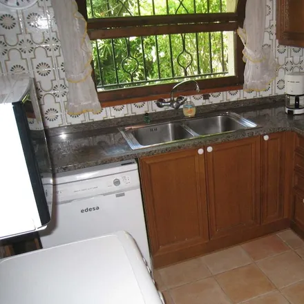 Image 3 - 17257, Spain - House for rent
