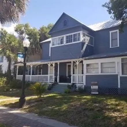 Rent this 1 bed apartment on Tarpon Springs Castle Winery in South Grosse Avenue, Tarpon Springs