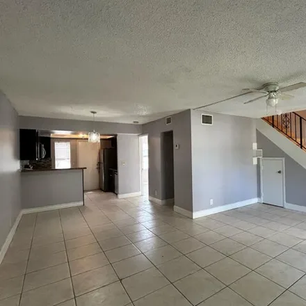 Image 4 - 1845 Nw 4th Ave Apt 17, Boca Raton, Florida, 33432 - Townhouse for sale
