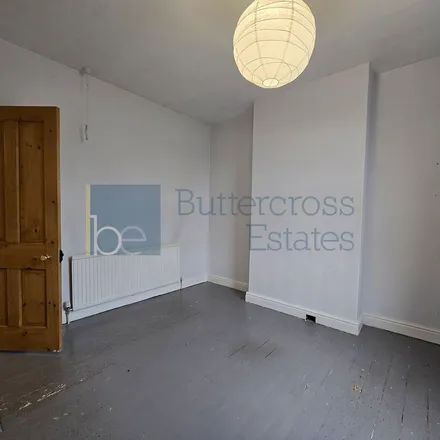 Image 9 - The Fitness Collective, Millicent Grove, West Bridgford, NG2 7QB, United Kingdom - Townhouse for rent