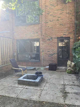 Rent this 1 bed house on Toronto in Parkway West, CA