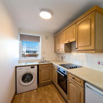 Image 4 - Millburn Road, Inverness, IV2 3QZ, United Kingdom - Apartment for rent