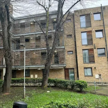 Image 9 - Oberon Court, Katherine Road, London, E6 1BU, United Kingdom - Apartment for sale