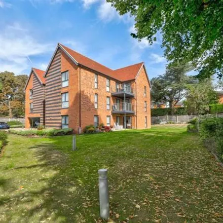 Image 2 - The Church of Jesus Christ of Latter-day Saints, Alderham Close, Elmdon Heath, B91 2PR, United Kingdom - Apartment for sale