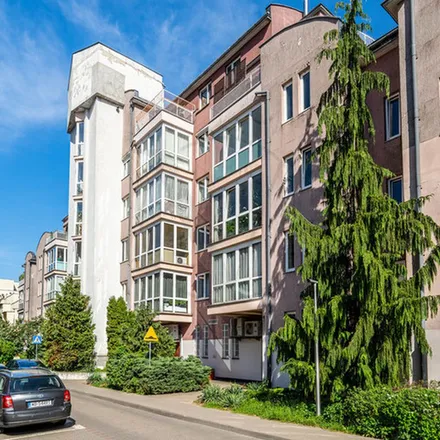 Rent this 6 bed apartment on Crédit Agricole in Franciszka Kawy 44, 01-496 Warsaw