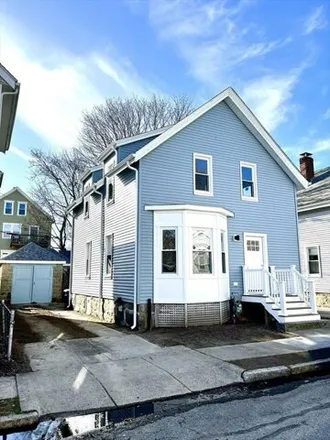 Buy this 3 bed house on 39 Tarkiln Place in New Bedford, MA 02745