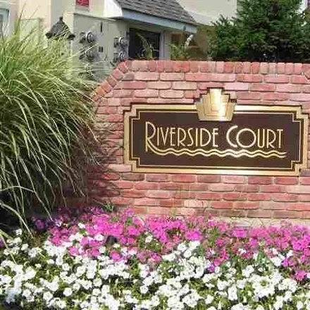 Rent this 3 bed townhouse on 87 Osprey Court in North End Business District, Secaucus