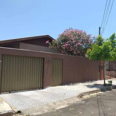 Buy this 3 bed house on Rua Ângelo Ricardo Galdino in Cinco Conjuntos, Londrina - PR