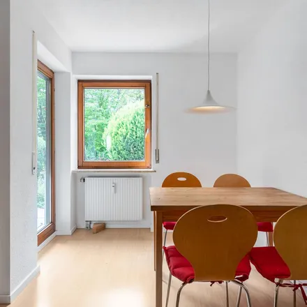 Rent this 3 bed apartment on Spitzwegstraße 7 in 81373 Munich, Germany