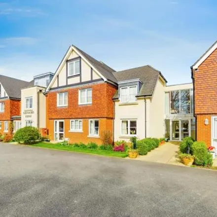 Buy this 1 bed apartment on Church Road in Limpsfield Road, Tandridge