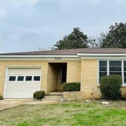 Buy this 3 bed house on 3277 Martha Street in Tyler, TX 75702
