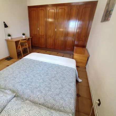 Image 2 - Madrid, Calle Puerto de Pajares, 12, 28053 Madrid - Room for rent