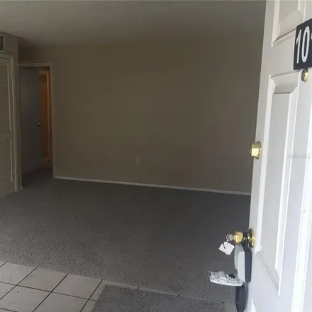 Image 2 - unnamed road, Hillsborough County, FL 33612, USA - Apartment for rent