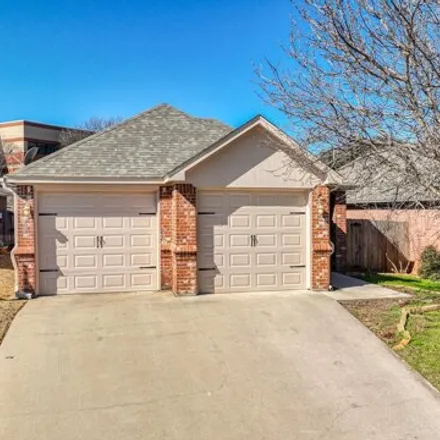 Buy this 3 bed house on 1012 Story Book Lane in Weatherford, TX 76086