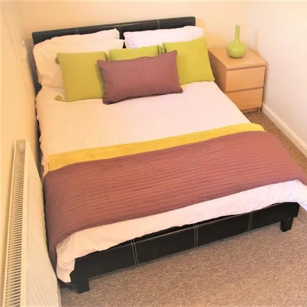 Rent this 1 bed room on 50 Peveril Street in Nottingham, NG7 4AL