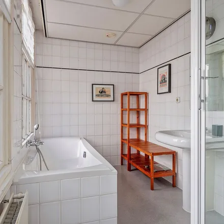 Rent this 2 bed apartment on Hooftskade 28 in 2526 KA The Hague, Netherlands