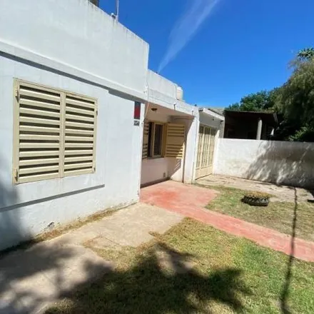 Buy this 3 bed house on Thionis in Calle 419, Partido de La Plata