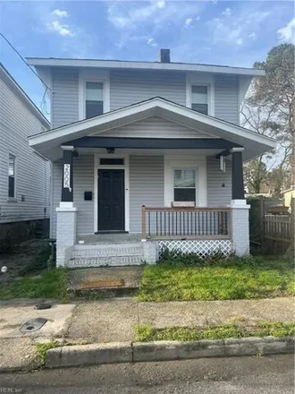 Rent this 4 bed house on 2005 Holladay Street in Portsmouth, VA 23704