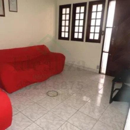 Buy this 3 bed house on Ribeirão Pires Futebol Clube in Avenida Prefeito Valdírio Prisco 330, Jardim Itacolomy