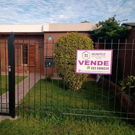 Image 3 - Rivadavia, Florentino Ameghino, Mar del Plata, Argentina - House for sale