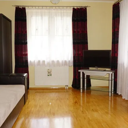 Rent this 2 bed apartment on Generała Tadeusza Pełczyńskiego 18 in 01-471 Warsaw, Poland