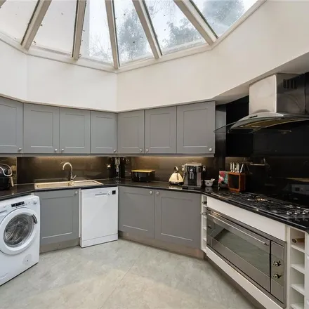 Rent this 4 bed duplex on 19 Park Village West in London, NW1 4AE
