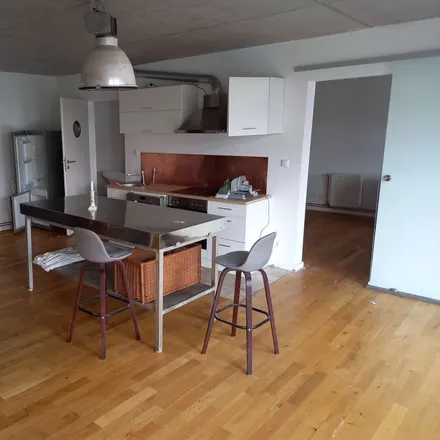 Rent this 2 bed apartment on Steilshooper Straße 112 in 22305 Hamburg, Germany