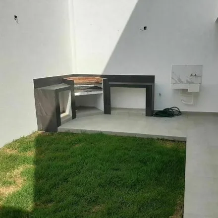 Buy this 4 bed house on Boulevard Paseos del Pedregal in Delegaciön Santa Rosa Jáuregui, San Isidro El Viejo