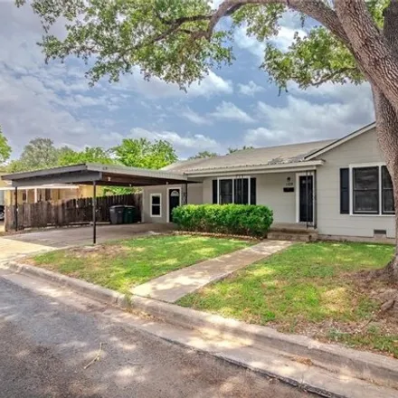 Buy this 3 bed house on 1187 Buena Vista Avenue in Victoria, TX 77901