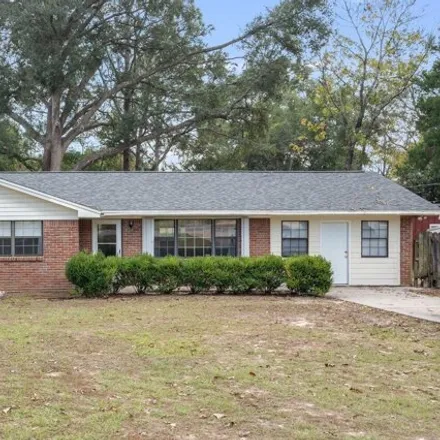 Buy this 3 bed house on 168 Phillips Drive in Crestview, FL 32536