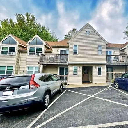Buy this 2 bed condo on 5 Lebanon Street in Ludlow, Worcester