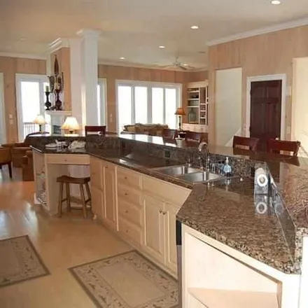 Image 7 - 1049 Norris Drive, Litchfield Beach, Georgetown County, SC 29585, USA - House for sale