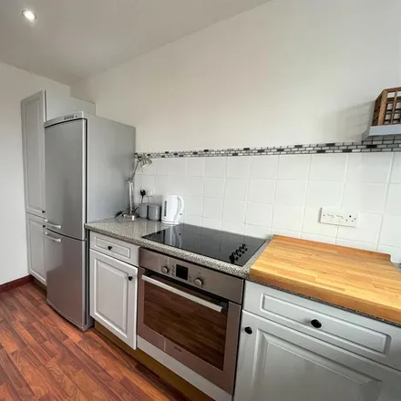 Image 5 - Catrin House, 200-223 Trawler Road, Swansea, SA1 1UW, United Kingdom - Apartment for rent