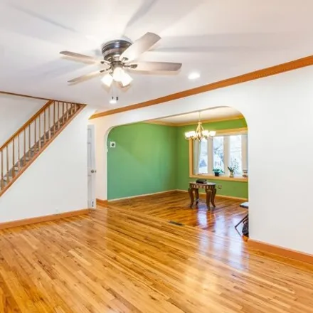 Image 3 - 22 Newkirk Road, Colonial Heights, City of Yonkers, NY 10710, USA - House for sale