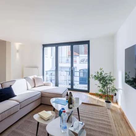 Rent this 1 bed apartment on Rue des Chartreux - Kartuizersstraat 21 in 1000 Brussels, Belgium