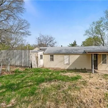 Buy this 2 bed house on East 66th Street in Raytown, MO 64133