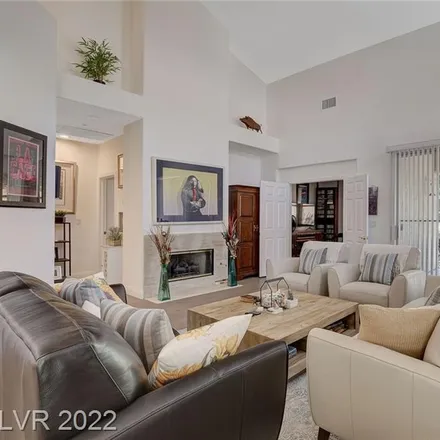 Image 6 - 2025 Summer Cove Court, Las Vegas, NV 89134, USA - Townhouse for sale