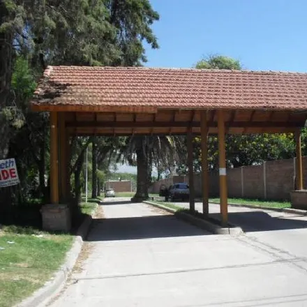 Buy this studio townhouse on Parroquía Santa Teresita del Niño Jesús in Guillermo Saravi, Departamento Paraná