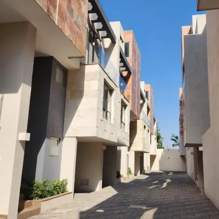 Rent this 4 bed townhouse on Calle Conkal in Tlalpan, 14200 Mexico City