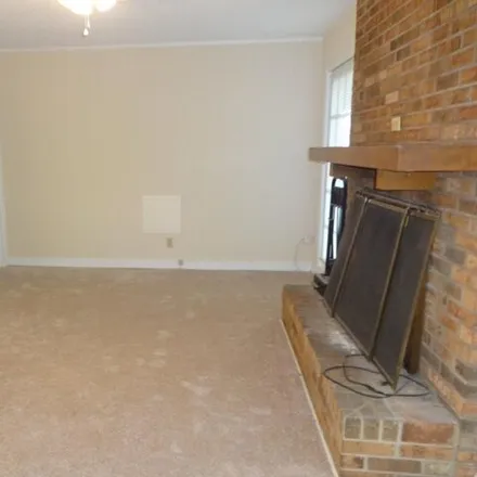 Image 4 - 1301 Manovill Place, Raleigh, NC 27609, USA - House for rent